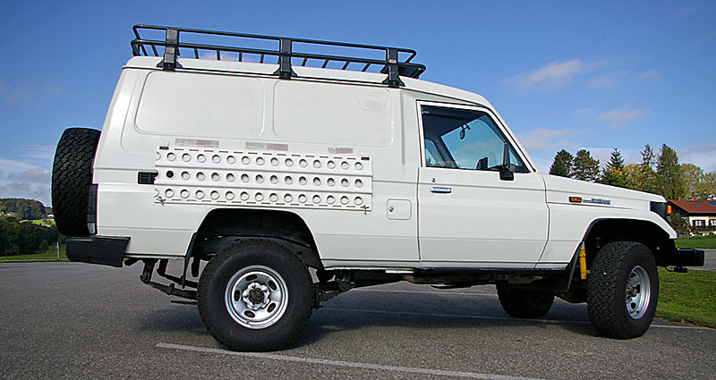 HZJ78