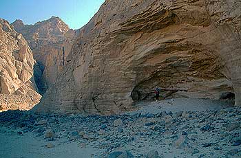 Almasys Höhle der Schwimmer