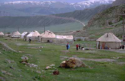 Jurtensiedlung nahe Naryn