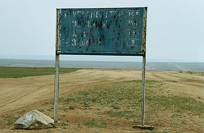 geradeaus nach Ulaanbaatar: 143 km